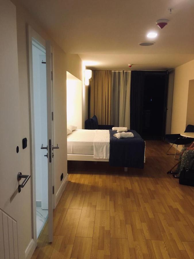 Orbi Citu Apart-Hotel バトゥーミ エクステリア 写真